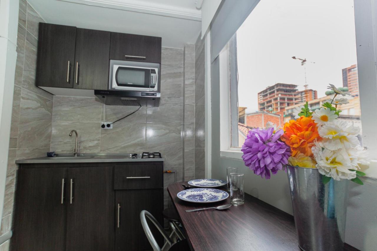 Apartasuites & Hotel Bogota Teusaquillo المظهر الخارجي الصورة