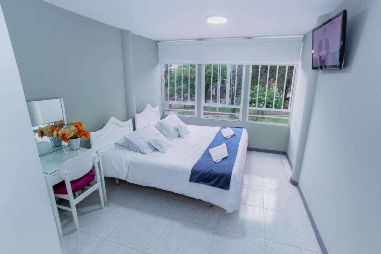 Apartasuites & Hotel Bogota Teusaquillo المظهر الخارجي الصورة