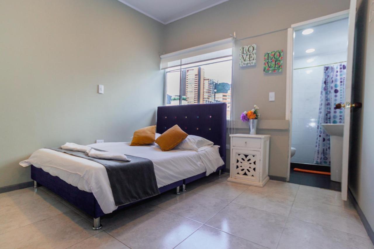 Apartasuites & Hotel Bogota Teusaquillo المظهر الخارجي الصورة