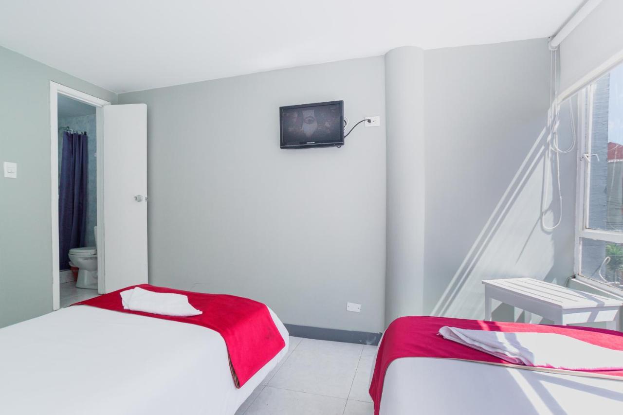 Apartasuites & Hotel Bogota Teusaquillo المظهر الخارجي الصورة