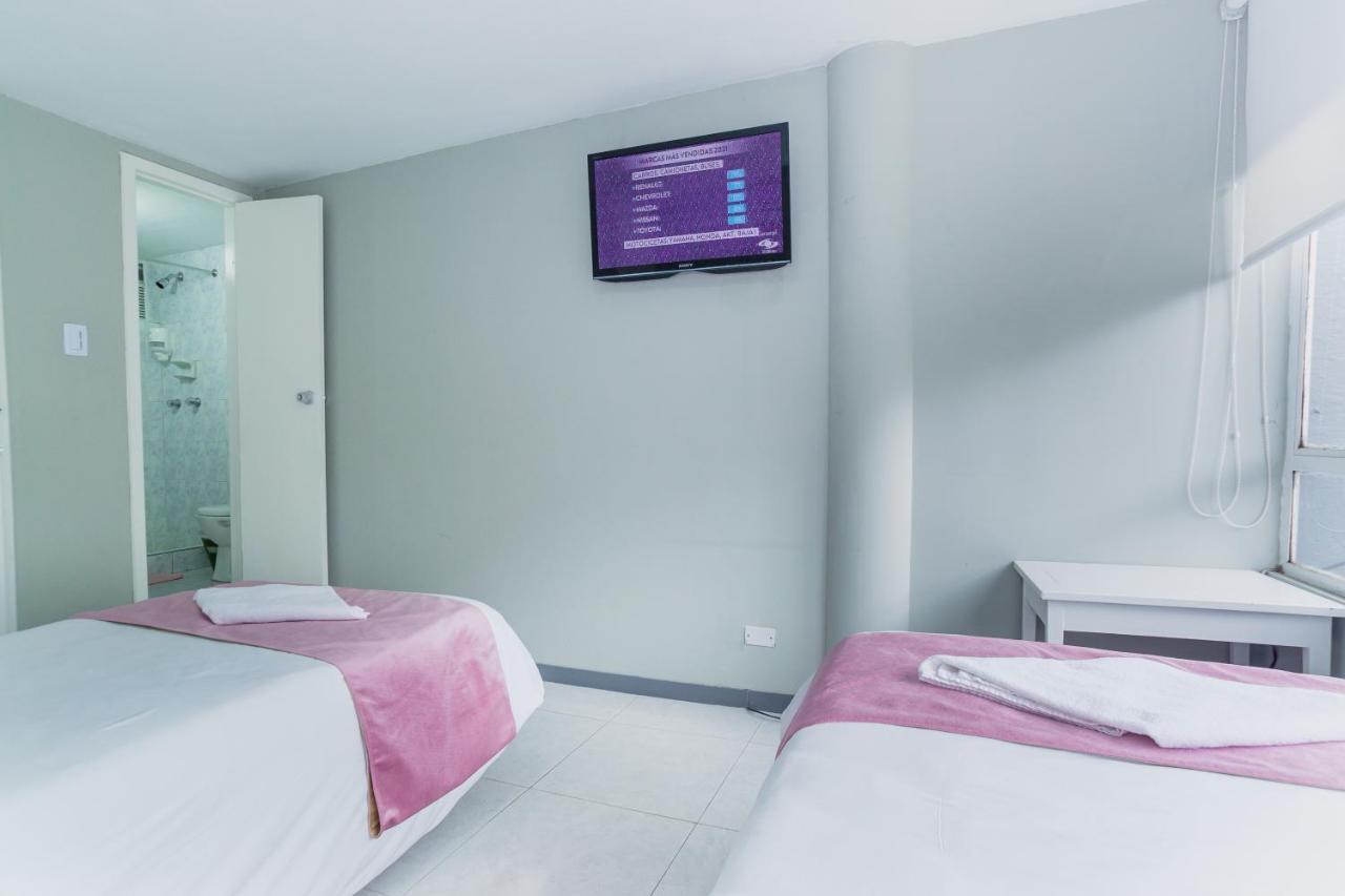 Apartasuites & Hotel Bogota Teusaquillo المظهر الخارجي الصورة